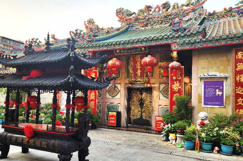 templo Wat Mangkon Kamalawat en el barrio chino de Bangkok, el principal templo chino de la ciudad