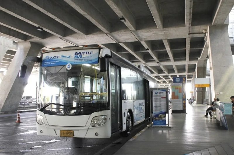 huttle Bus entre Suvarnabhumi y Don Mueang en Bangkok