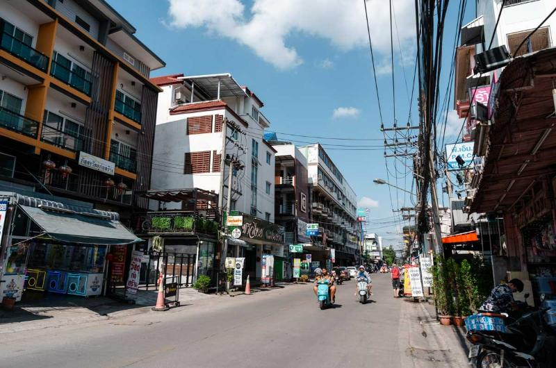 Zona residencial de Santitham en Chiang Mai