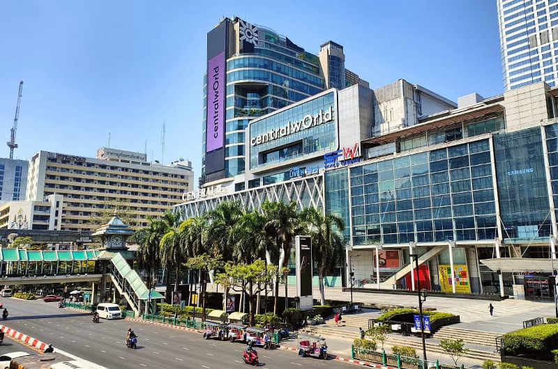 zona de Siam en Bangkok con el centro comercial CentralWorld