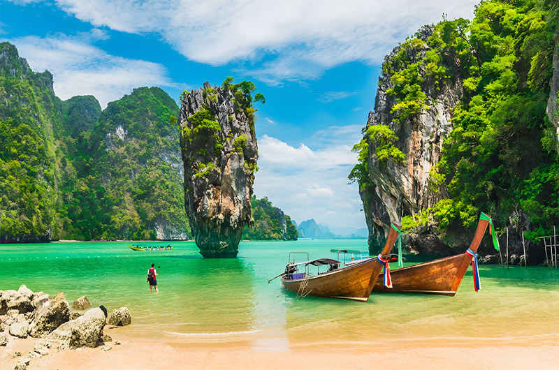 Lancha tradicional para visitar la isla de James Bond desde Phang Nga