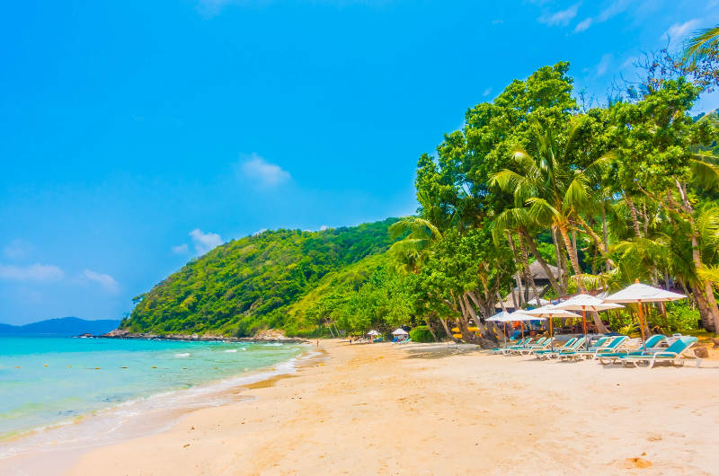 El clima en la mayor parte de las playas de Tailandia en temporada alta será soleado
