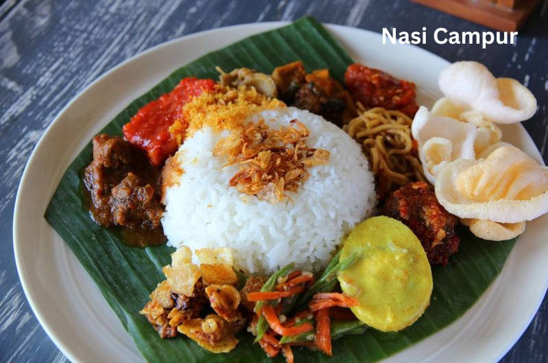 Nsi Campur es un plato no solo típico en Bali pero también en todo indonesia