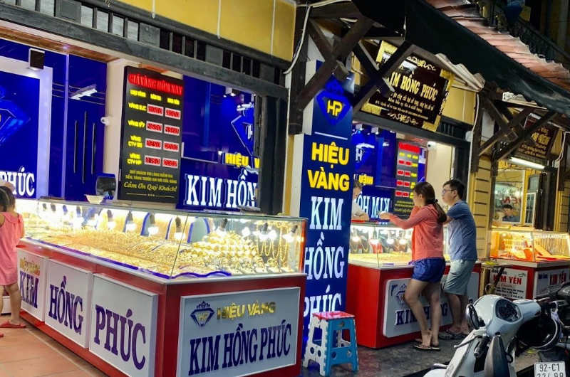 Tienda de oro para cambiar moneda de Vietnam en efectivo