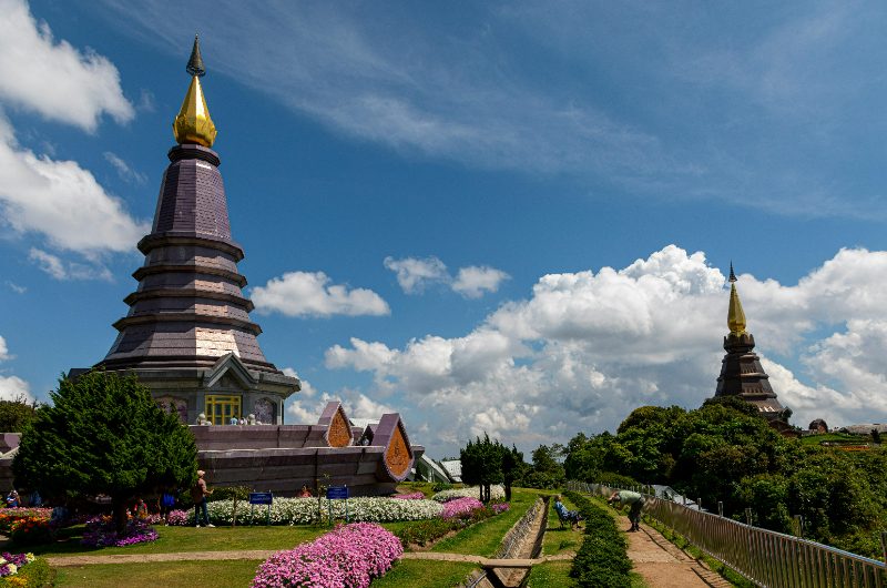 Pagodas gemelas de Doi Inthanon en Chiang Mai