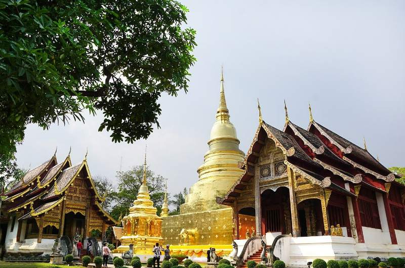 Wat Phra Singh en el casco antiguo de Chiang Mai